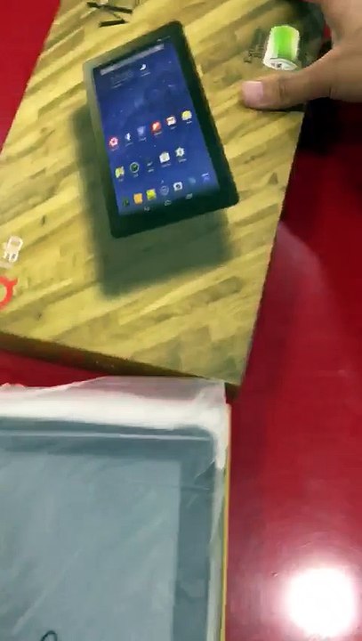 Qmobile V11