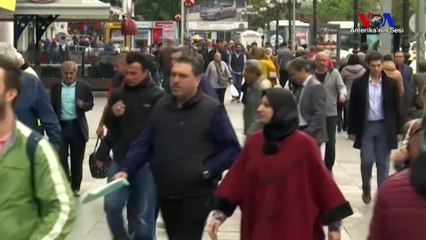 'Vize Ambargosu Türk Ekonomisini Etkileyebilir'