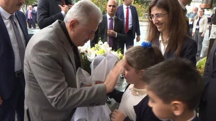 Başbakan, Askerlik Yaptığı Birliği Ziyaret Etti