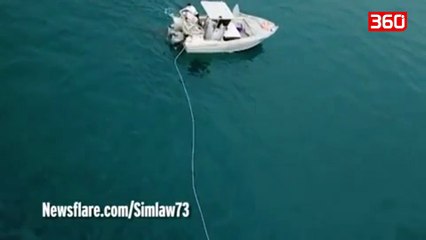 Peshkaqeni gjigand tenton te permbyse varken ne mes te oqeanit (360video)