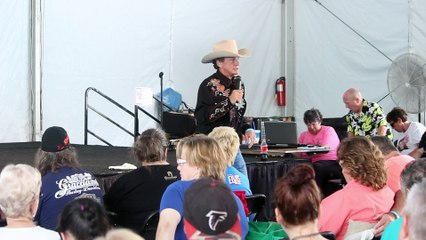 Bill Rinehart sings 'Just Pretend' Elvis Week 2017