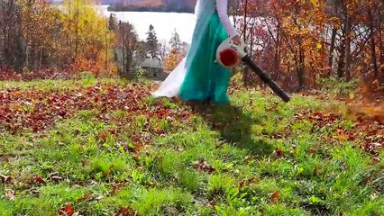 الحامل سبايدرمان؟! ث / المجمدة إلسا رابونزيل جنية العرابة اللعب متعة خارقة الفيلم في الحياة الحقيقي