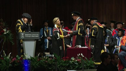 Hillary Clinton jokes about Welsh football at Swansea Uni