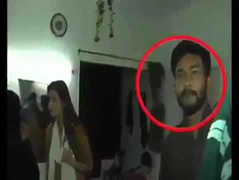 Abb Takk program Khufiya Host Sana Faisal exposed again !