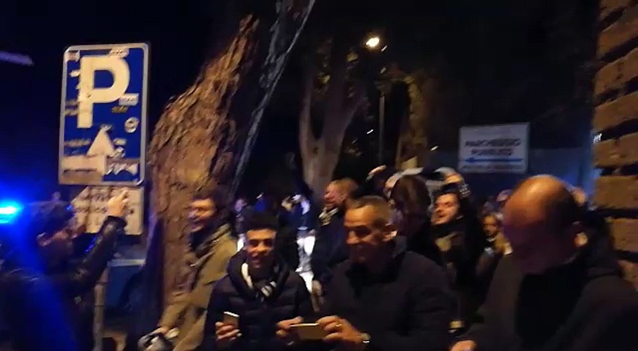 Festa Lazio, i tifosi a Formello dopo la Juventus