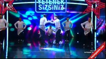 Yetenek Sizsiniz'de ilginç performans