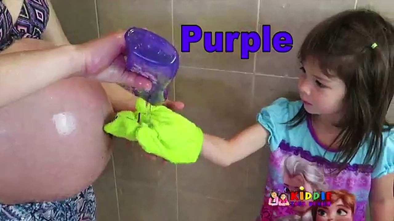 Learn Colors with Mommy Tummy and Colored Shampoo Bottles, Kids Learning Games, Kids Learning Videos