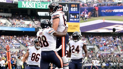 Mitchell Trubisky throws a dime to Dion Sims for a 27-yard touchdown