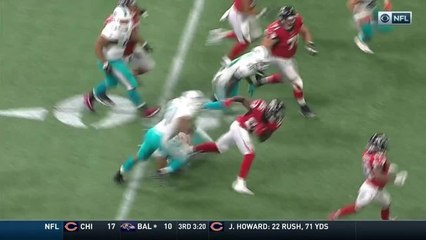 Tevin Coleman bursts up the middle on 20-yard gain