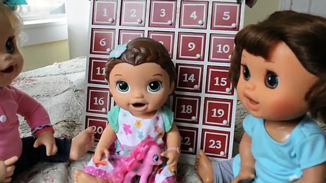 BIG SURPRISE! Baby Alive Christmas Morning! Advent Calendar! Day 25!