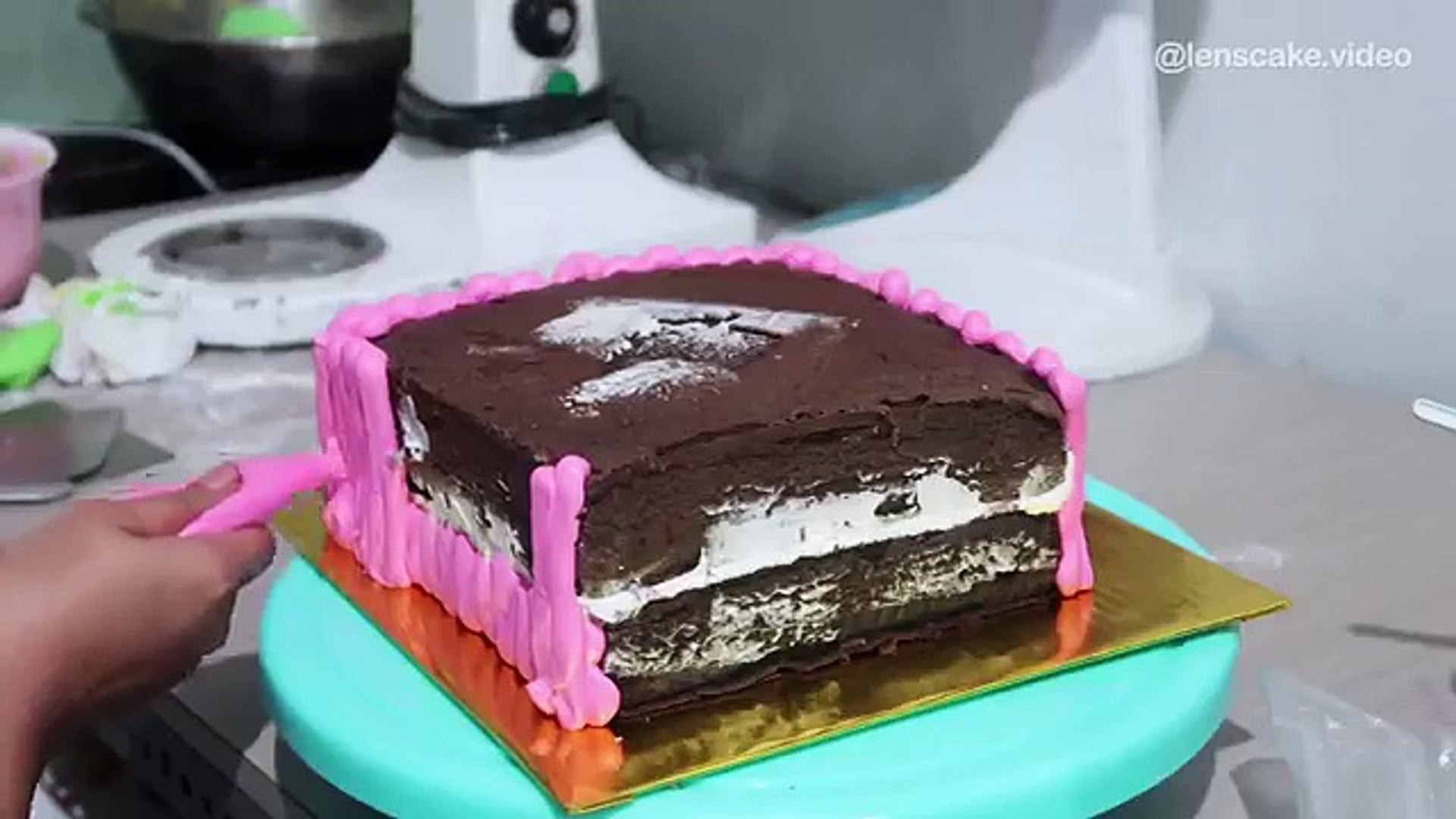 Hello Kitty Cake Cara Membuat Kue Ulang Tahun Kue Ultah Sederhana How To Make Birthday Cake Video Dailymotion