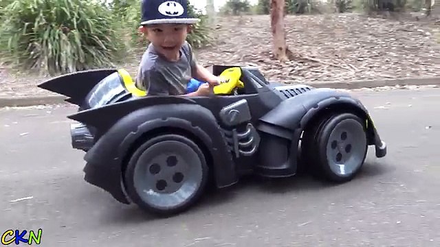 New Batman Batmobile Battery-Powered Ride-On Car Power Wheels Unboxing Test Drive With Ckn Toys
