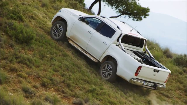 2018 Mercedes X-Class Pickup - Offroad Test