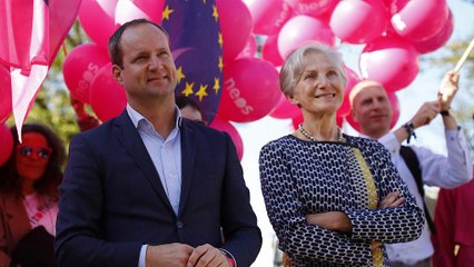 النمساويون يدلون بأصواتهم في انتخابات تشريعية