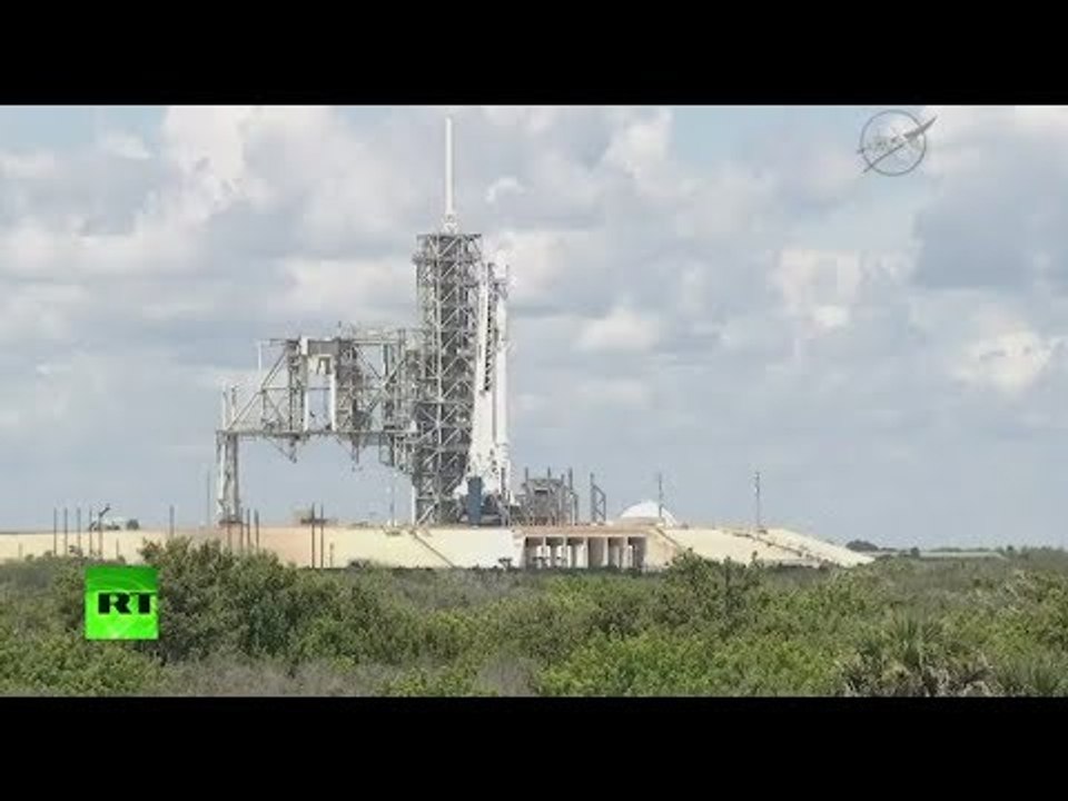 SpaceX launches cargo ship to Intl Space Station (STREAMED LIVE)