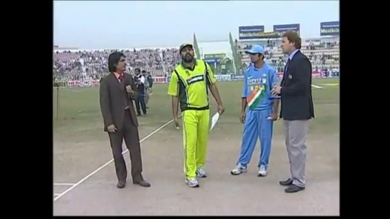 India v Pakistan Hutch Cup 2006 1st ODI (1/2) video Dailymotion