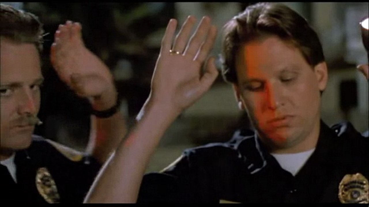 Men At Work (1990)- Funny cop scene