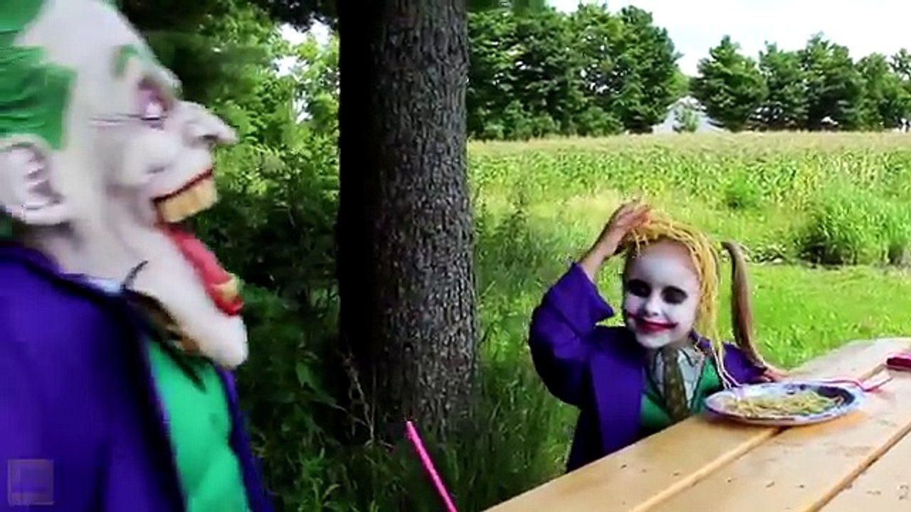 Spiderman & Frozen Elsa Vs Bad Baby JOKER GIRL! w/ Pink Spidergirl, Batman, Maleficent & Joker :)