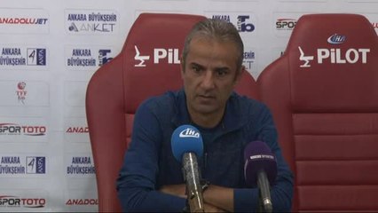 İsmail Kartal: "Oyuncularım Hep Birlikte Hareket Ediyor"