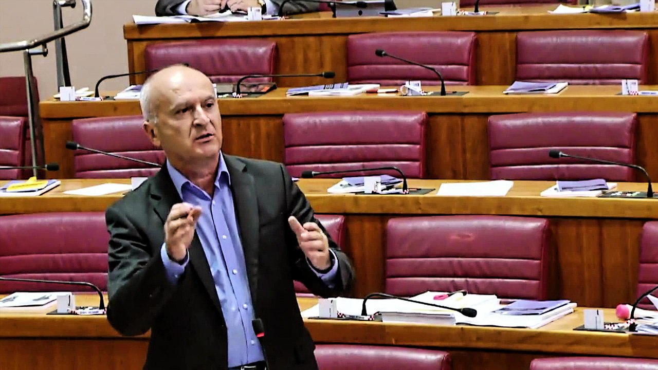 Matić Đakiću: "Ja vas pamtim kao vrhunskog manipulatora sve ove godine."