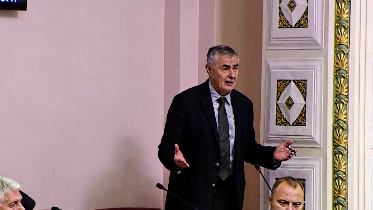 General Glasnović 'feldmaršalu' Fredu Matiću...