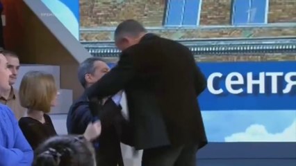 Russian hospitality: RosTV rushed with fists on an American