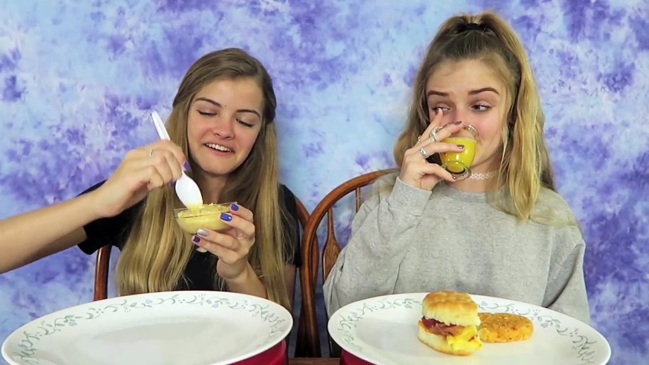 Real Food vs Blended Food Challenge ~ Jacy and Kacy