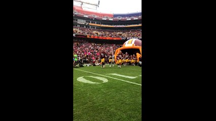 Redskins run out of the tunnel before game vs. 49ers