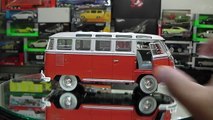 Revisión / 1:24 Volkswagen Microbus Deluxe 1960 USA Model, de M2 Machines   Versus