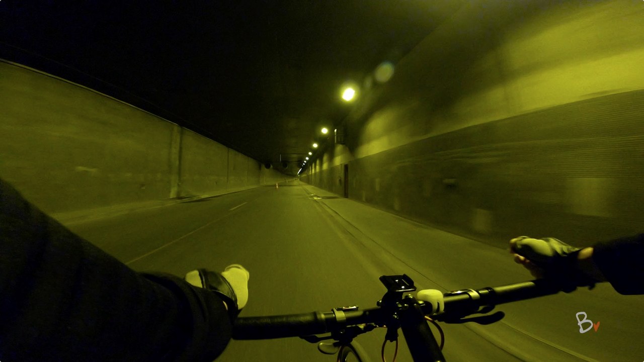 PARIS 12:29:50 Part 01