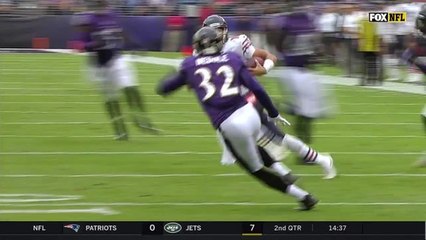 Mitch Trubisky shows off his wheels on 19-yard scramble