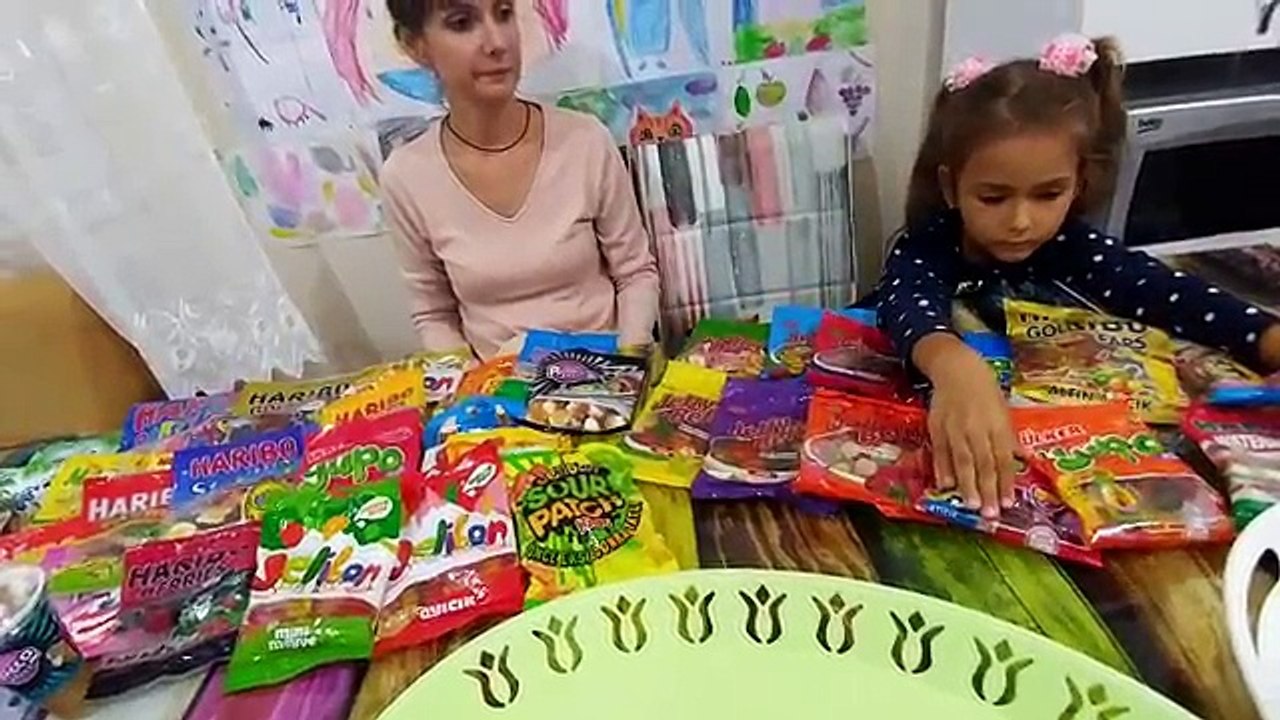 Jelibon haribo challenge yaptık, eğlenceli çocuk videosu