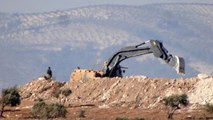 İdlib Operasyonu Kapsamında Suriye Sınırında Mevziler Kazılmaya Başlandı