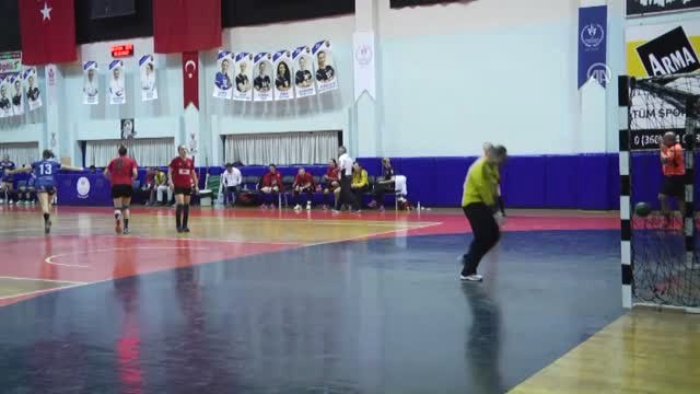Hentbol: Kadınlar Ehf Kupası