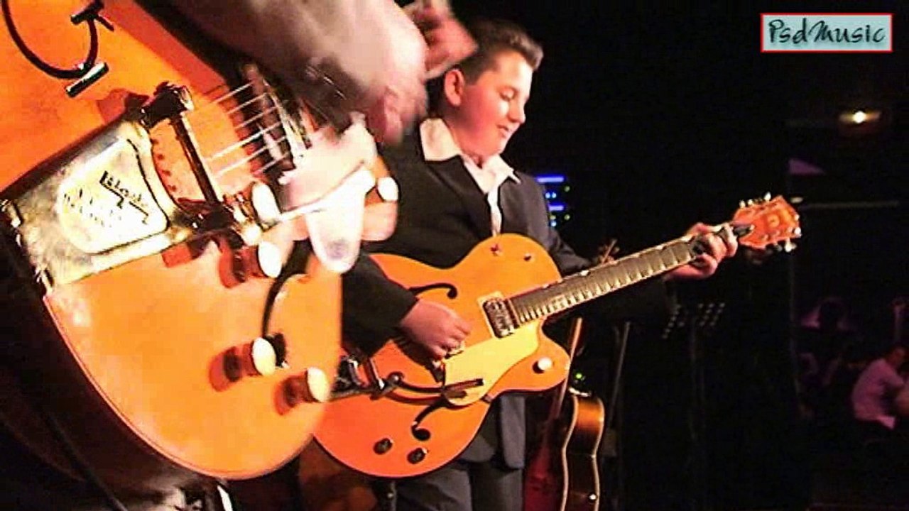 LITTLE NICO AU PETIT JOURNAL MONTPARNASSE