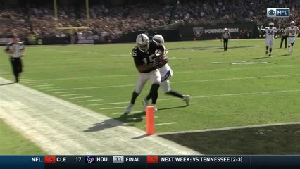 Can't-Miss Play: Michael Crabtree takes gigantic leap to get in for the TD