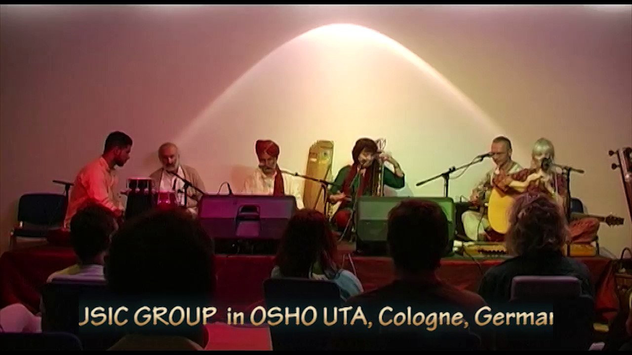 Mantra Singing Shri Krishna