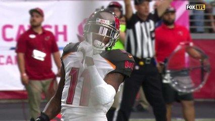 Ryan Fitzpatrick finds DeSean Jackson for 4-yard TD on slant play