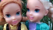 Elsa and Anna toddlers and Olaf go to the pool Play hide seek IRL pond Disney Frozen Toys In Action