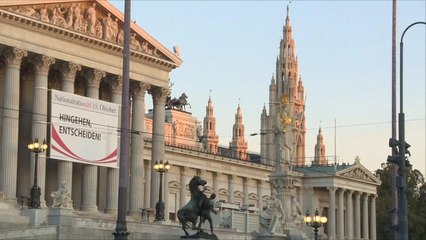 المحافظون يتصدرون الانتخابات التشريعية النمساوية