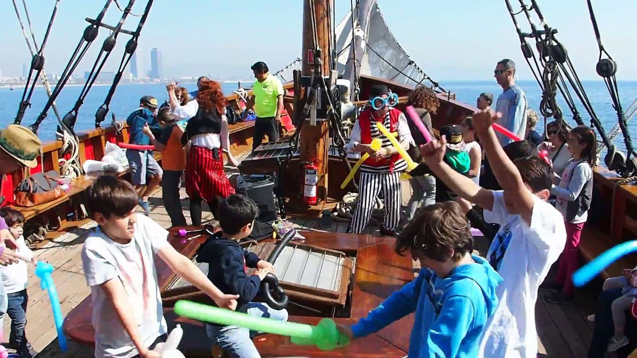 CHUCHUA chuchua en un barco pirata
