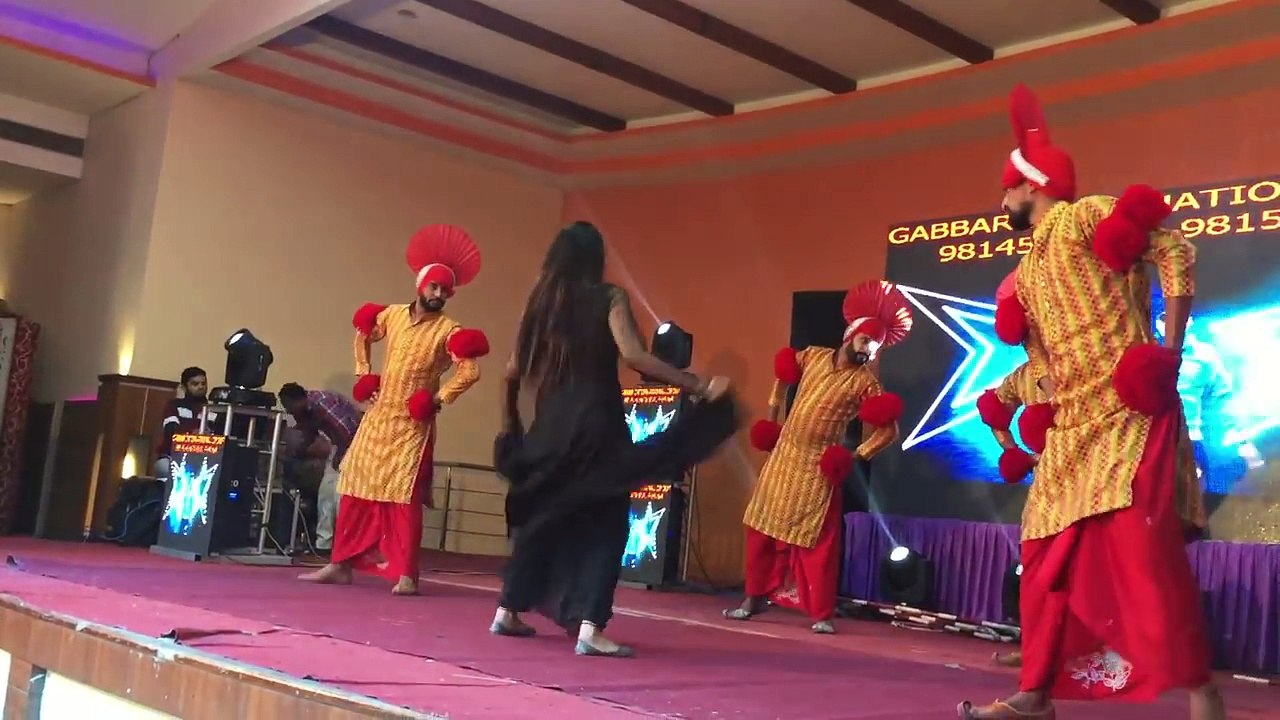 Tanu Brar Group Att Bhangra By Black Suit Girl
