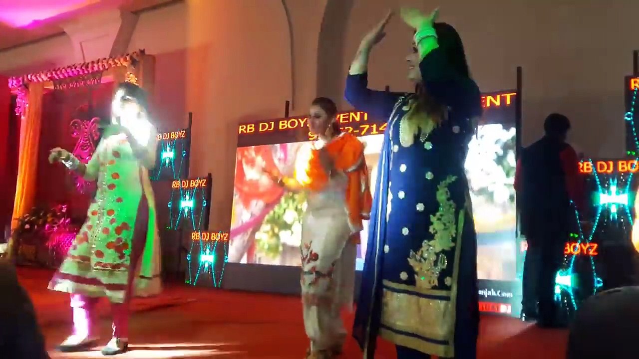 Punjabi Girl Dancers Kissing On Stage Live __ Hot Dance Video