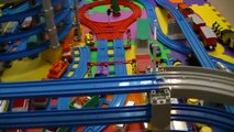 【juguetes de trenes】Thomas y sus amigos Rosie (00418 ex es)