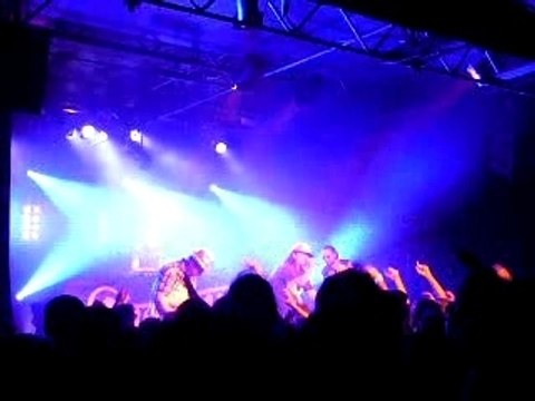 Svinkels - Cereal Killer (live) @ Confort Moderne