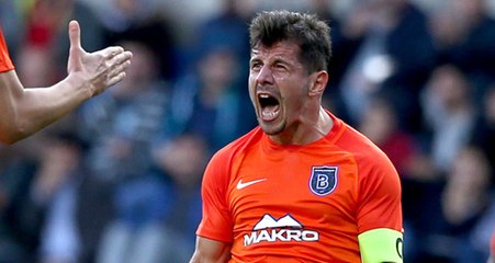 Başakşehirli Doktorlar, Emre Belözoğlu'nu Hoffenheim Maçına Hazırlamaya Çalışıyor