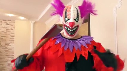 Spiderman and SCARY KILLER CLOWN LEGS RUN AWAY w/ Maleficent BIG BELLY SUPERHEROES IRL