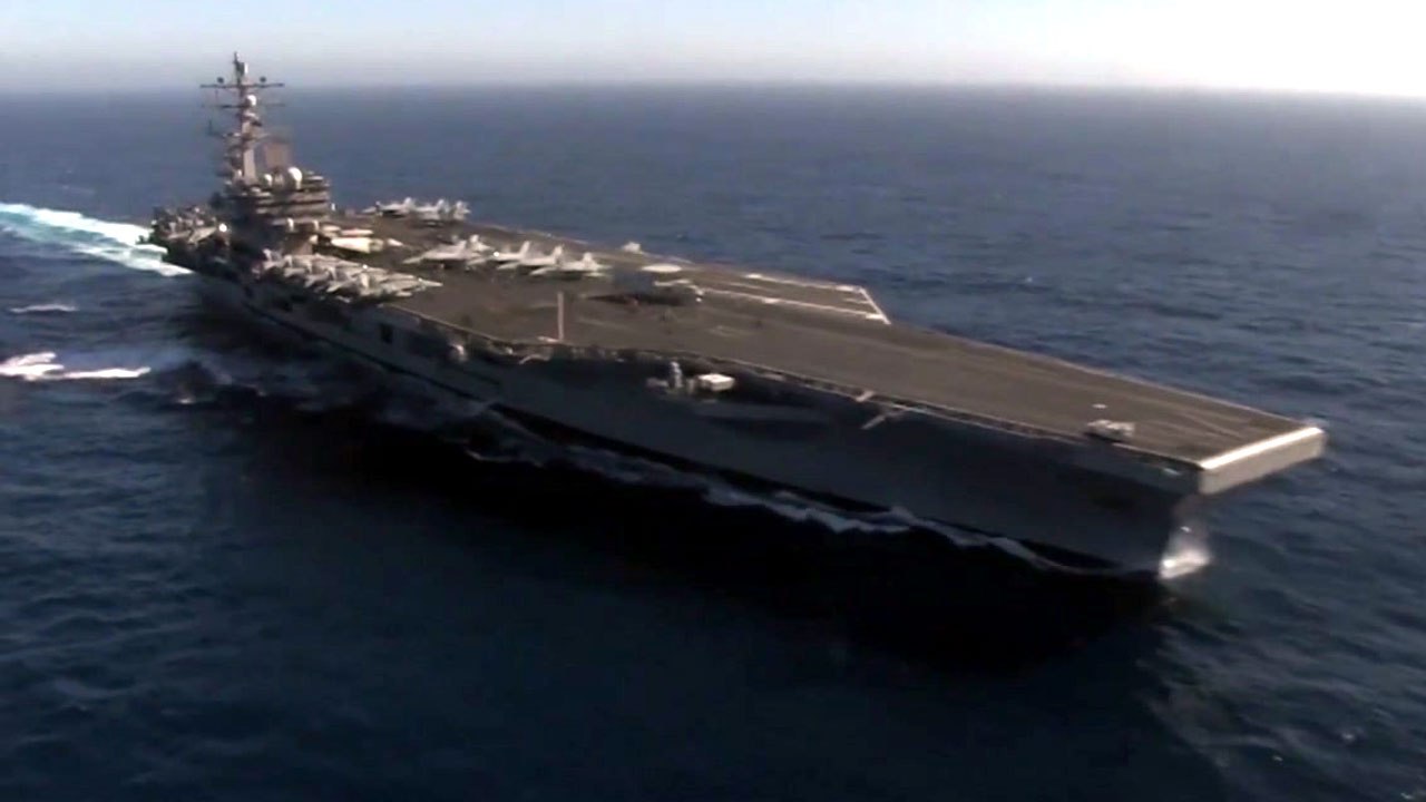 美 핵항모 참가 한미 훈련..."NLL 이남에서 훈련" / YTN