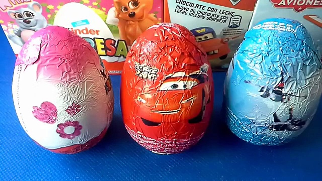 HUEVOS SORPRESA DE AVIONES, CARS Y HUEVO KINDER SORPRESA PARA NIÑA