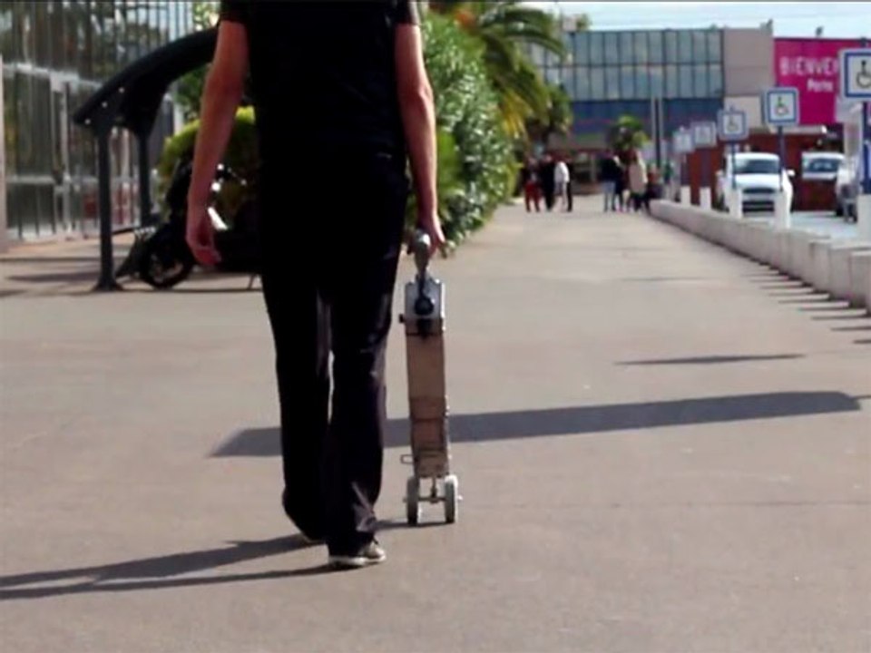 Auxigum, le décolleur de chewing-gum !